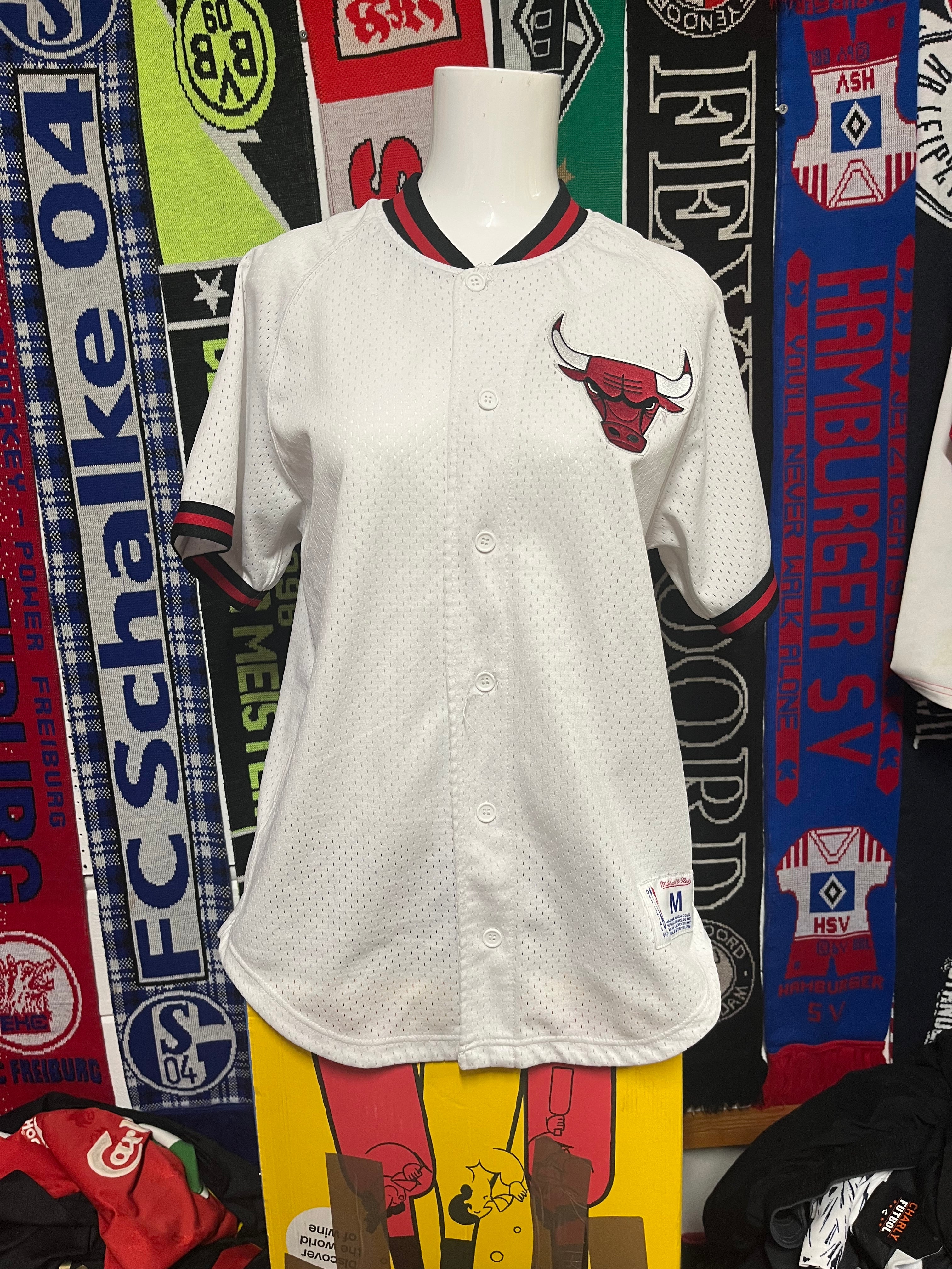 Chicago Bulls Baseball style Jersey – Cardiff Classic Shirts